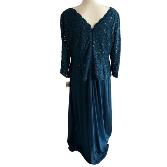 Alex Lace Evening Gown Dress Size 14W NWT - Picture 6 of 12